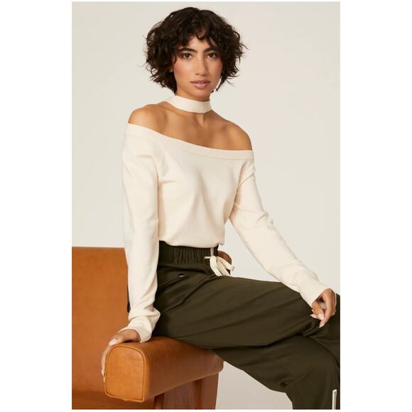 525 Sweater Womens Medium Cream Choker Cutout Halter Neck Knit Off Shoulder - Picture 1 of 12